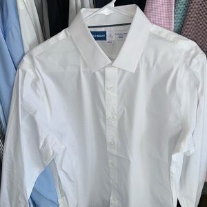 Old Navy Pro Signature Shirt